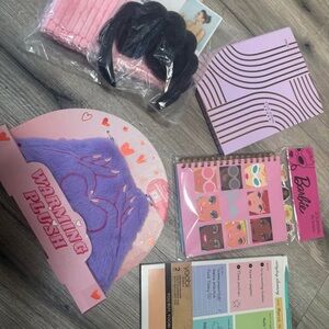Pink and Purple Stationery Set
